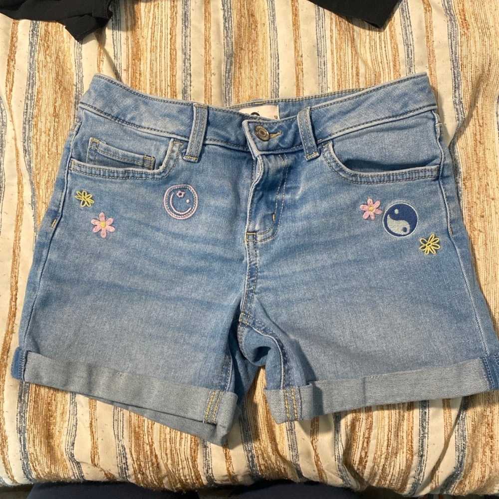 Girls denim shorts